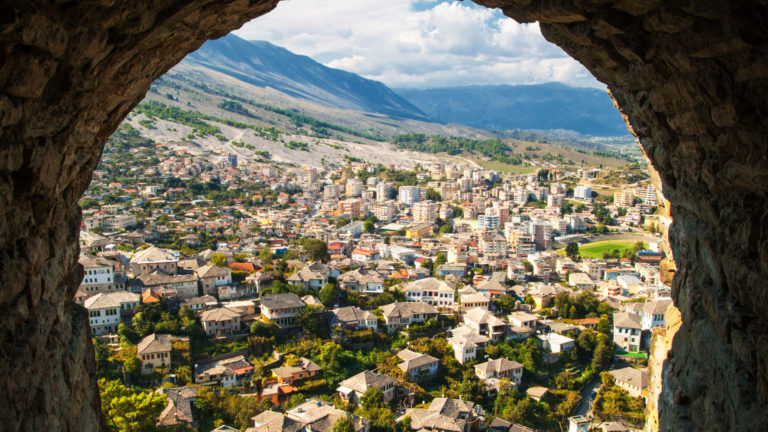 Viaggio in Albania: la convivenza possibile tra fedi diverse