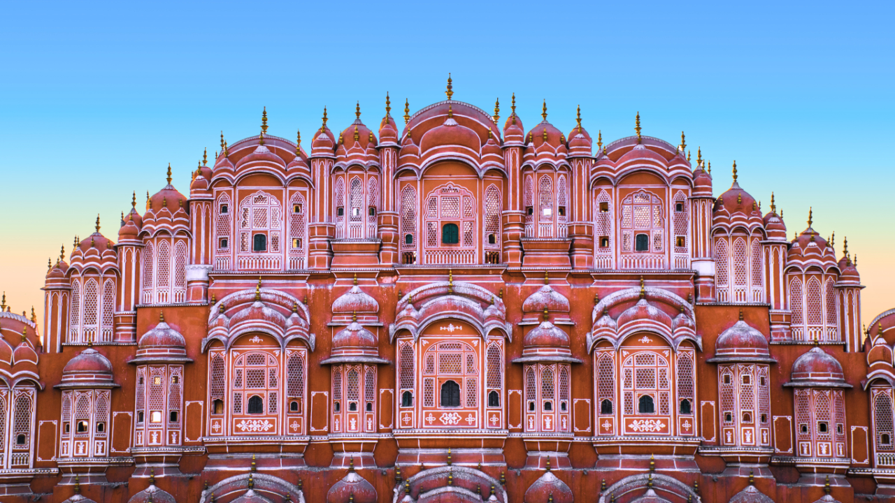 Viaggio in India del Nord: città sacre e fortezze